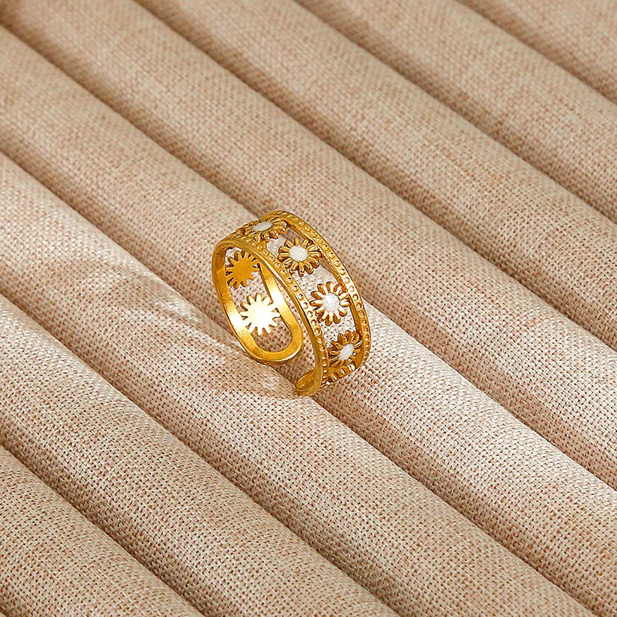 Heart Pattern Stainless Steel Ring 170