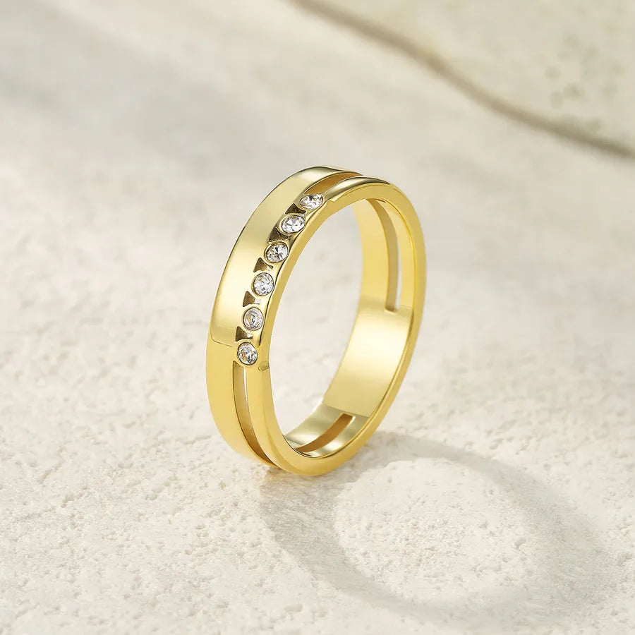 Gold Geometric Cross Ring in Stainless Steel Gold JZ7325