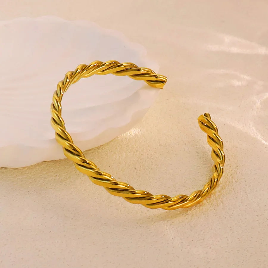 18K Gold Plated Star & Snake Stainless Steel Bracelet Average Size Gold Style 43