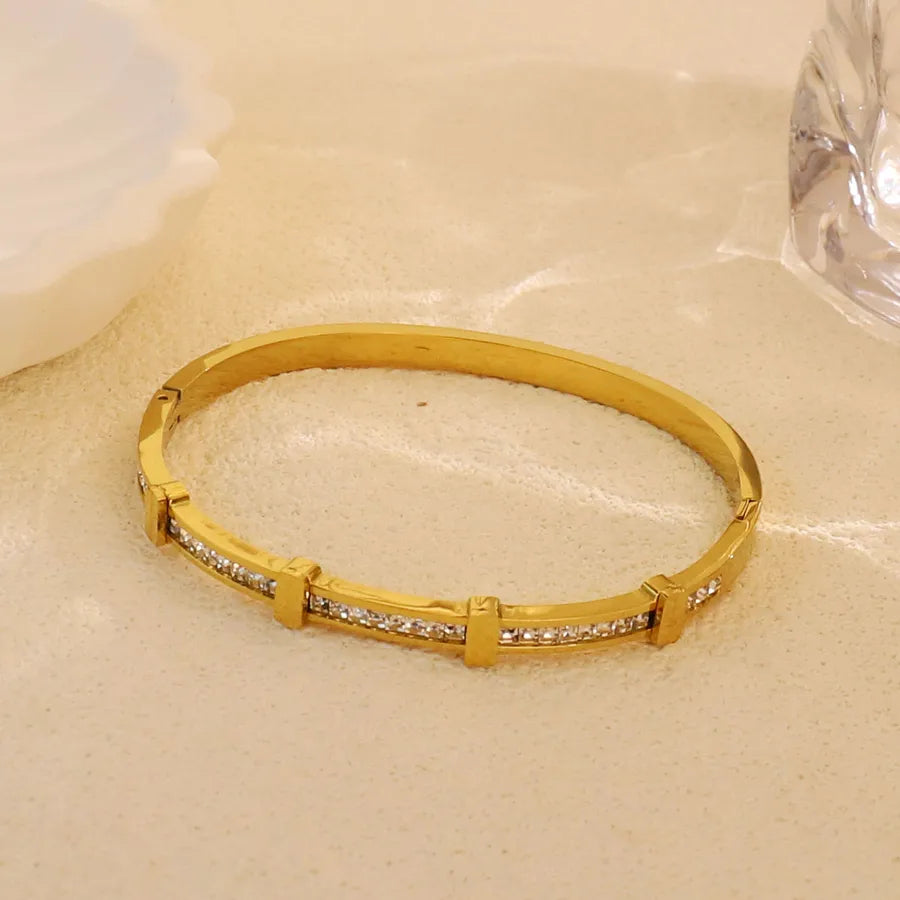 18K Gold Plated Star & Snake Stainless Steel Bracelet Average Size Gold Style 24