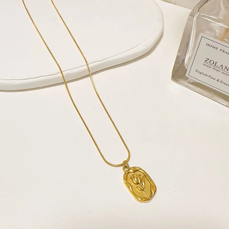 Bohemian Floral Titanium Steel Necklace XL57 Gold Tulip Flowers