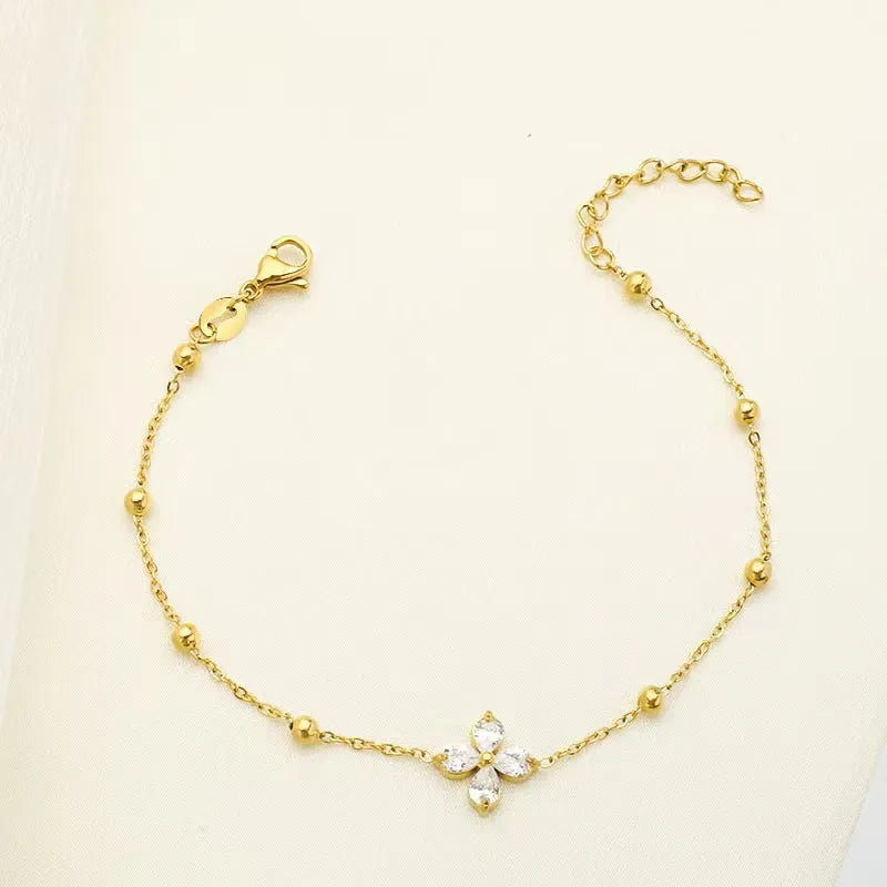 Four-Leaf Clover Zircon Titanium Bracelet B0017 Four-leaf Clover Bracelet