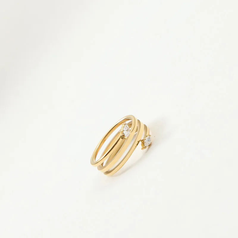 18K Gold Spiral Titanium Ring with Zirconia Stones