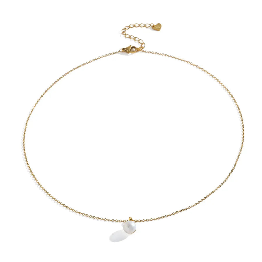 Elegant Natural Pearl Necklace with Gold Plated Chain