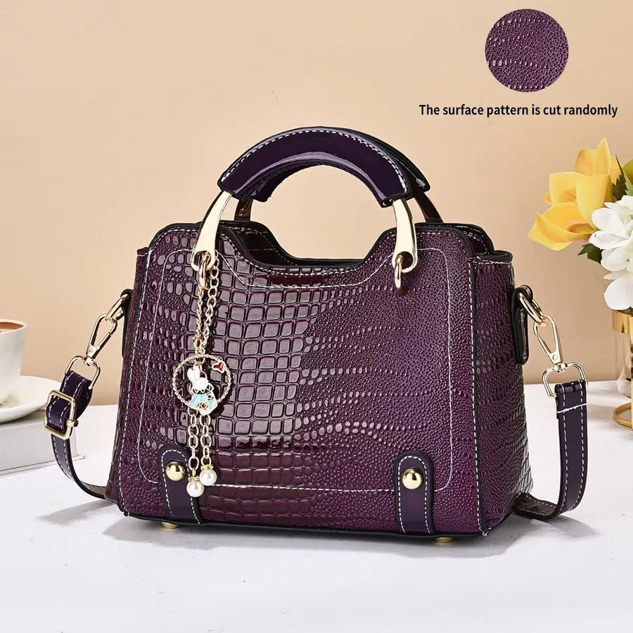 Crocodile Pattern Leather Shoulder Bag