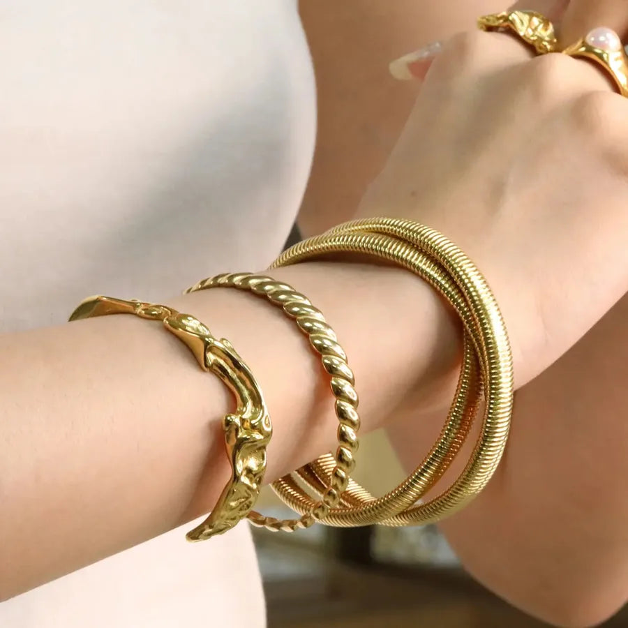 18K Gold Open Hand Bangle Bracelet for Women