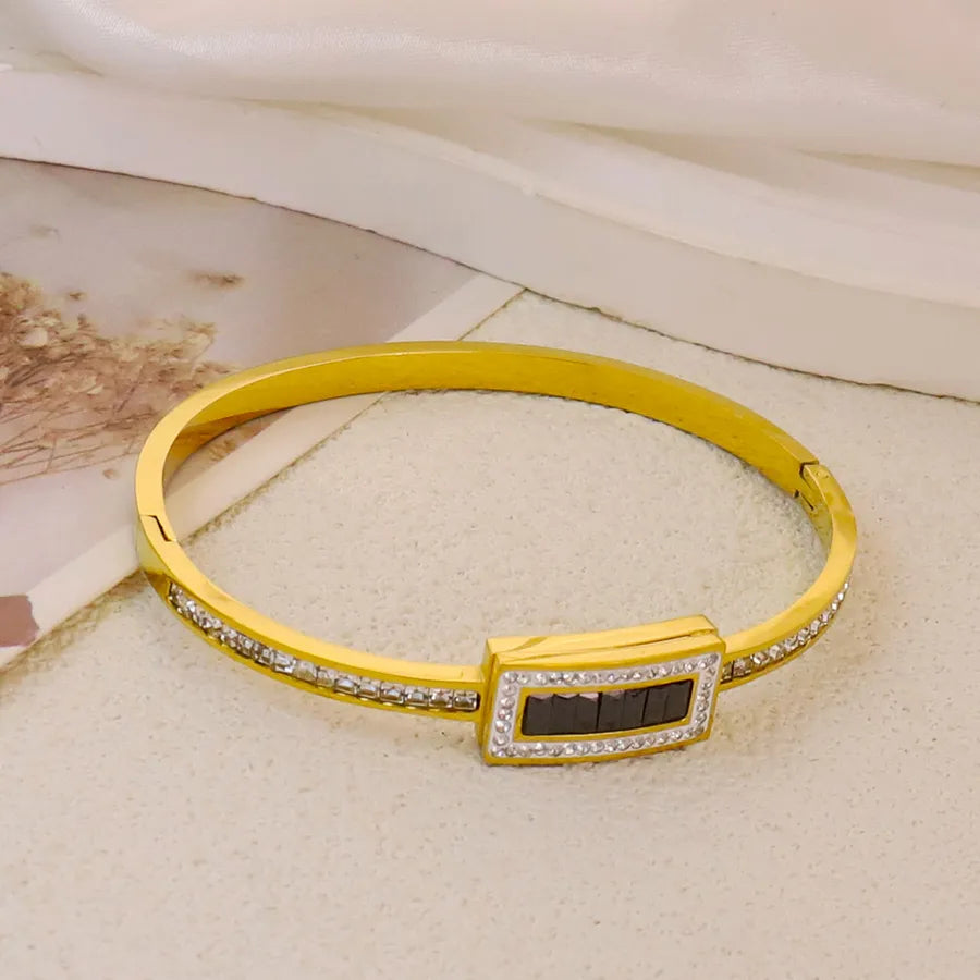 18K Gold Plated Zircon Hollow Stainless Steel Bracelet Average Size Gold Style 33