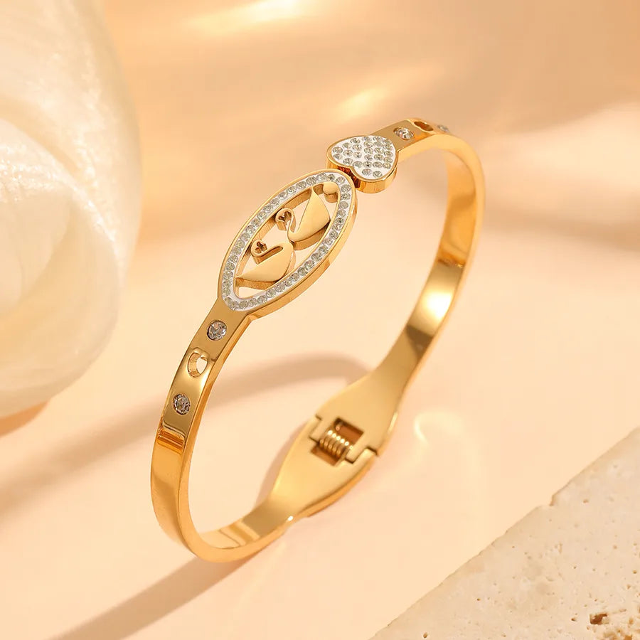 18K Gold PVD Animal Bangle – Stainless Steel Gold 1.3*1.1cm