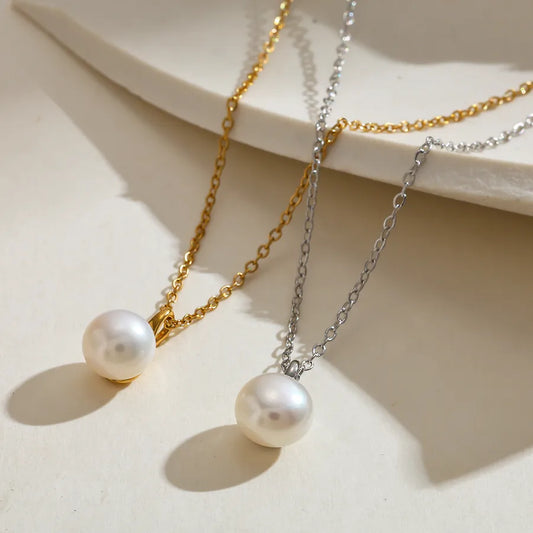 Elegant Natural Pearl Necklace with Gold Plated Chain