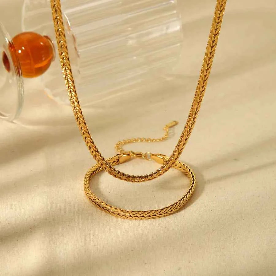 18K Gold Plated Twisted Braid Jewelry Set