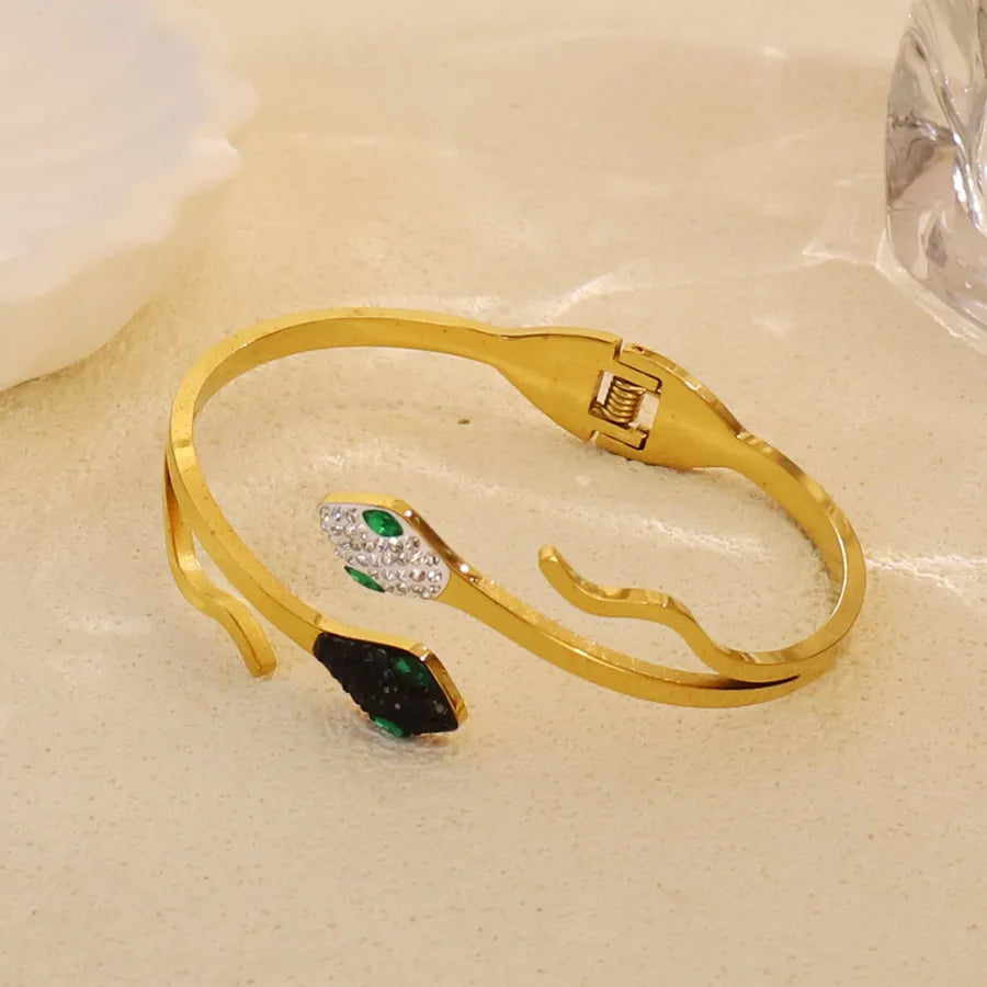 18K Gold Plated Star & Snake Stainless Steel Bracelet Average Size Gold Style 25