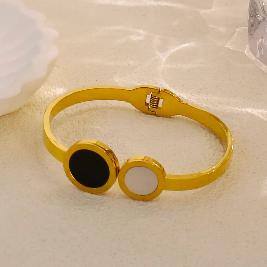 18K Gold Plated Star & Snake Stainless Steel Bracelet Average Size Gold Style 38