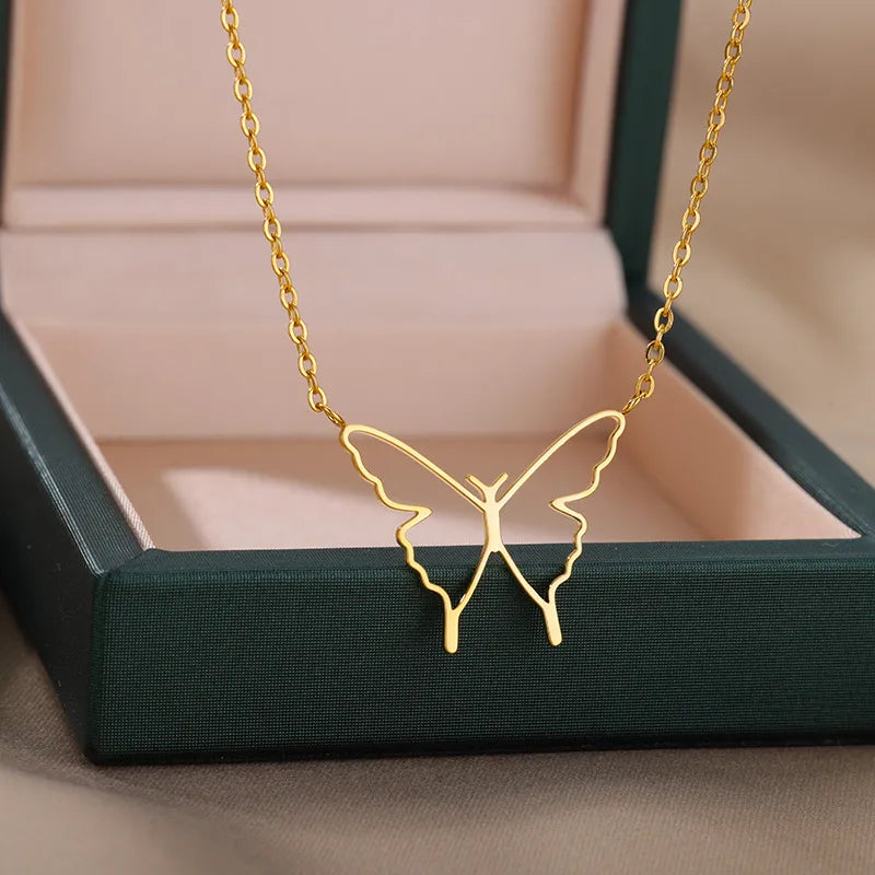 18K Gold Plated Geometric Pendant Necklace