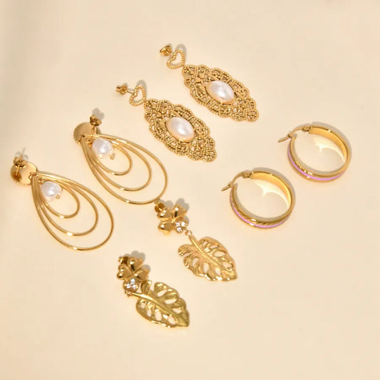 18K Gold Retro Leaf & Pearl Drop Earrings